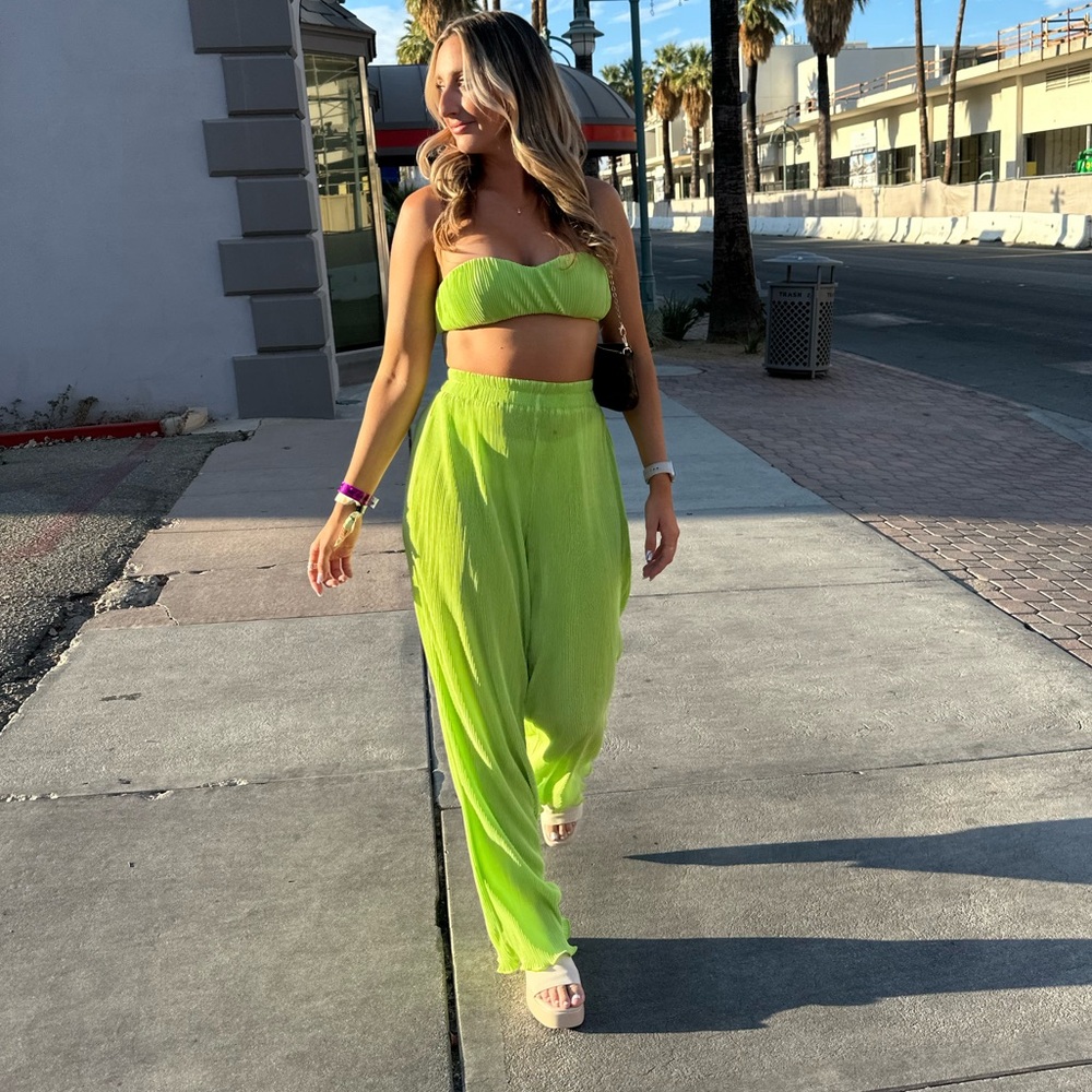 Superdown Two Piece pant set